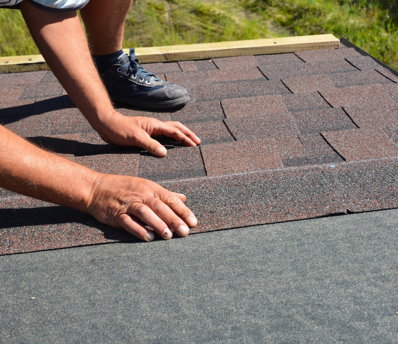 Asphalt shingle roof