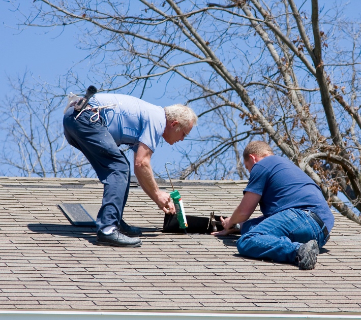 Commercial roof maintenance checklist